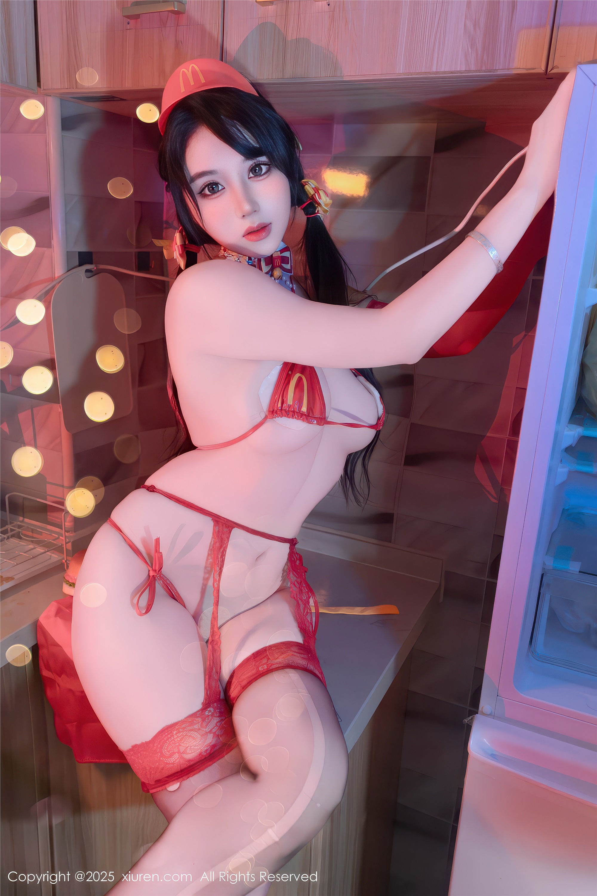 Xiuren秀人网 2025.12.25 NO.11154 汐汐爱吃草莓